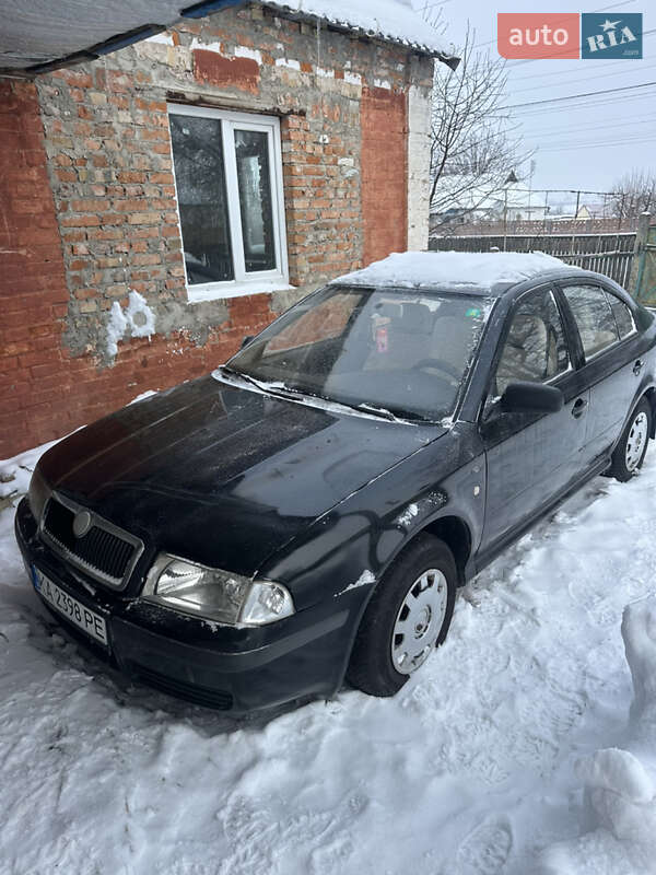 Лифтбек Skoda Octavia 2001 в Тетиеве Лифтбек Skoda Octavia 2001 в Тетиеве