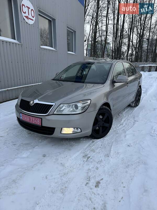 Лифтбек Skoda Octavia 2011 в Харькове