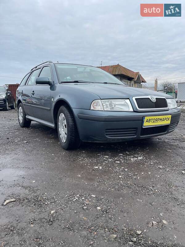 Универсал Skoda Octavia 2005 в Ужгороде