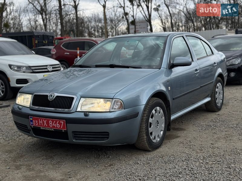 Ліфтбек Skoda Octavia 2003 в Умані