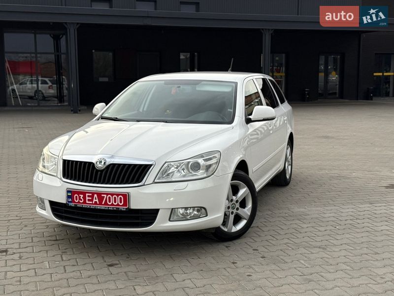 Универсал Skoda Octavia 2012 в Нововолынске