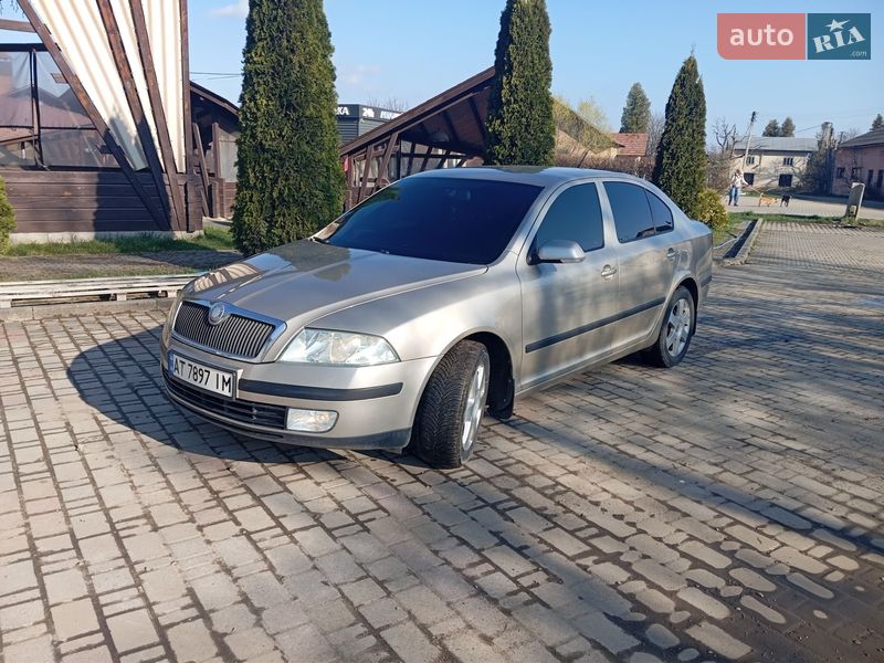 Лифтбек Skoda Octavia 2004 в Косове