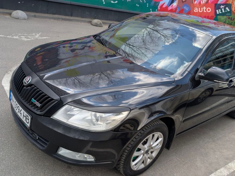 Лифтбек Skoda Octavia 2010 в Киеве