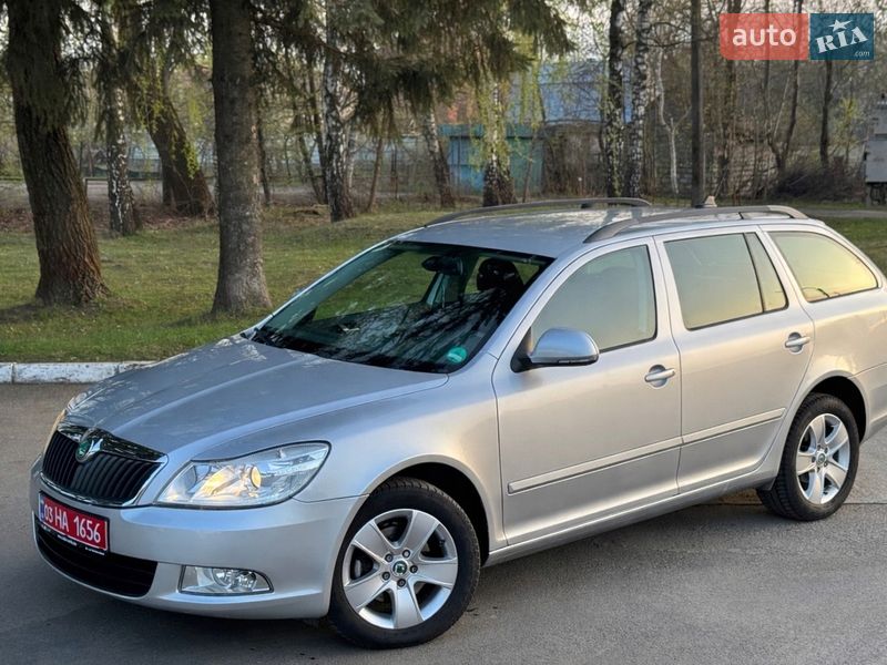 Універсал Skoda Octavia 2009 в Луцьку