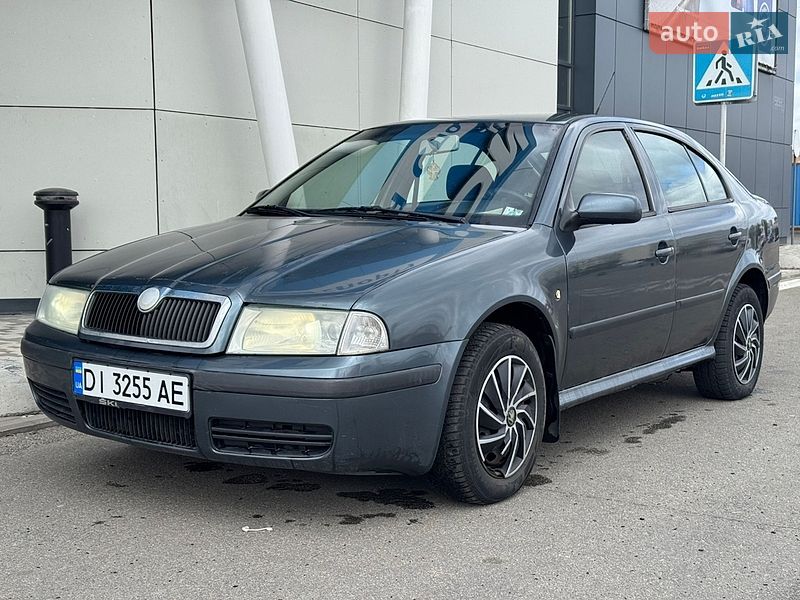 Лифтбек Skoda Octavia 2004 в Киеве