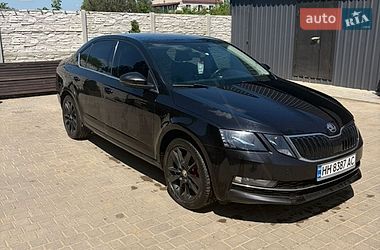 Лифтбек Skoda Octavia 2018 в Раздельной