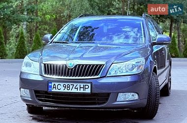 Универсал Skoda Octavia 2009 в Маневичах