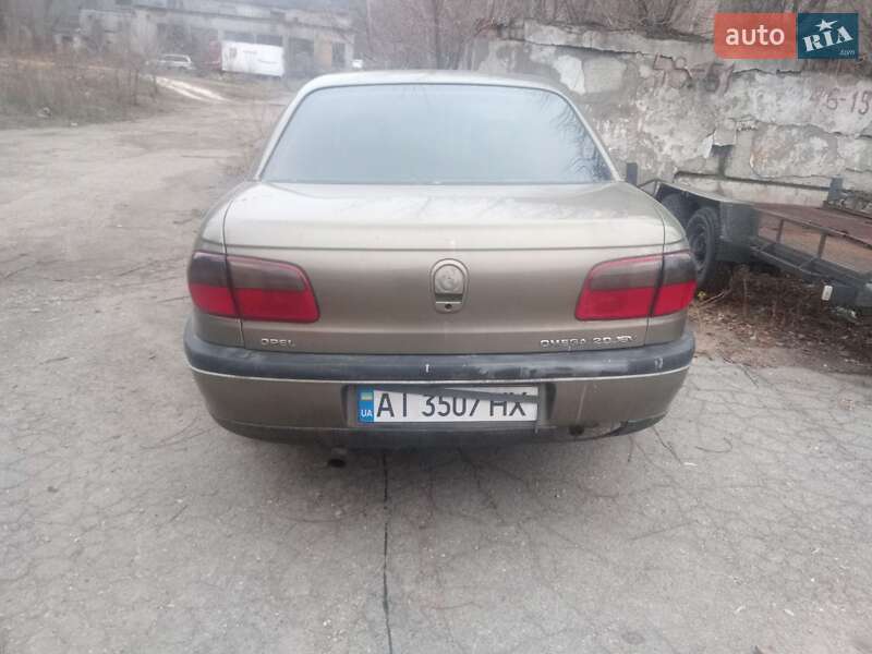 Седан Opel Omega 1997 в Днепре Седан Opel Omega 1997 в Днепре