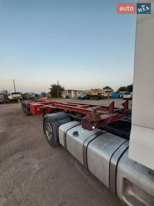 Контейнеровоз полуприцеп Desot OPP 2000 в Одессе Контейнеровоз полуприцеп Desot OPP 2000 в Одессе