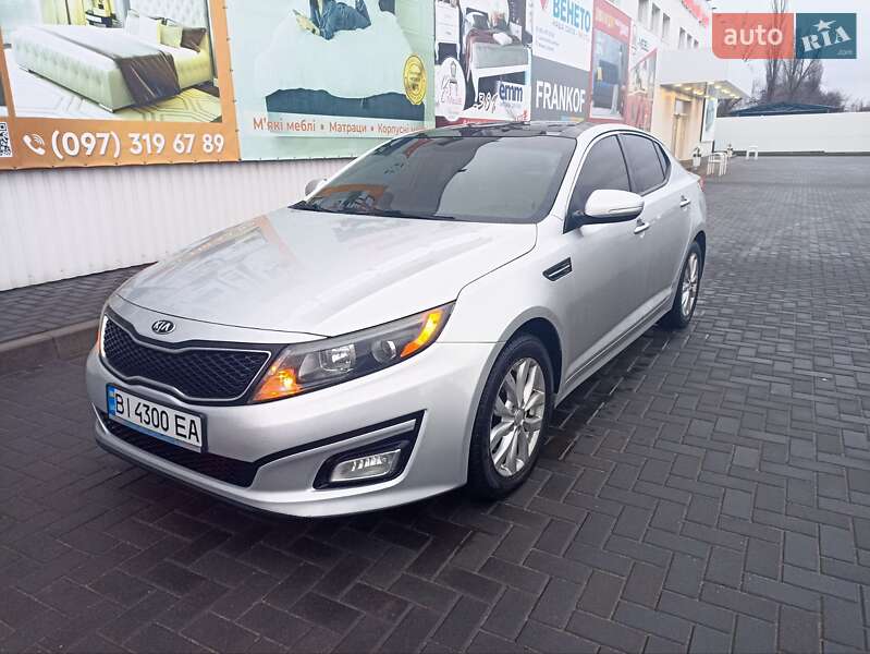 Седан Kia Optima 2014 в Кременчуге
