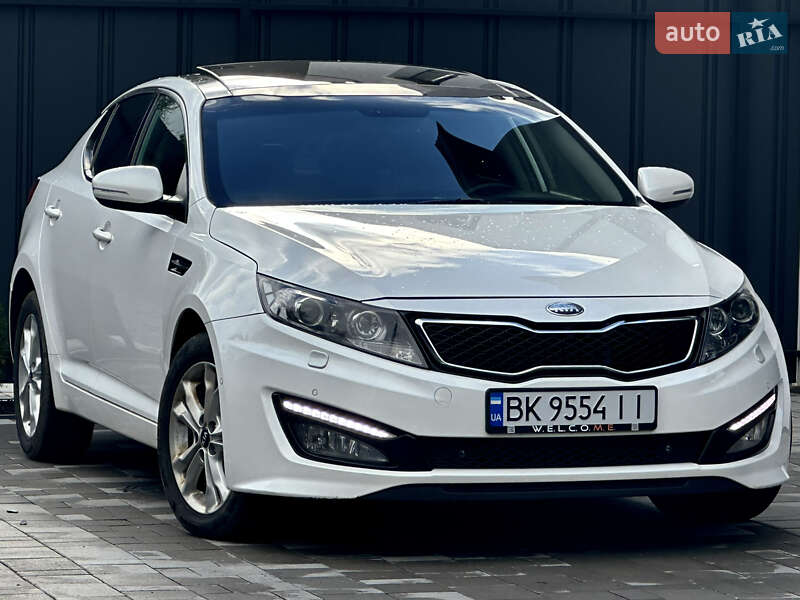 Седан Kia Optima 2012 в Рівному