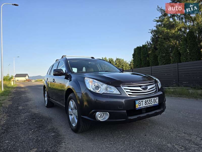 Универсал Subaru Outback 2009 в Херсоне