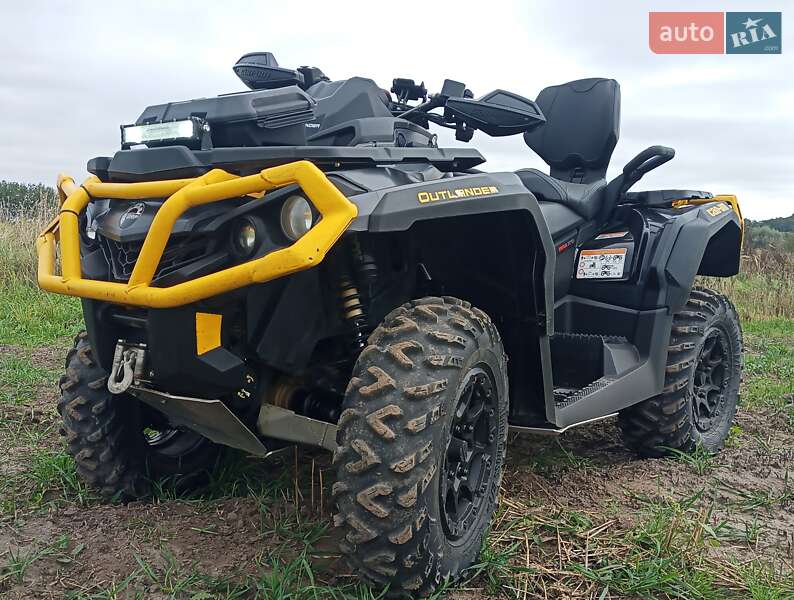 Квадроцикл утилитарный BRP Outlander 2022 в Львове Квадроцикл утилитарный BRP Outlander 2022 в Львове