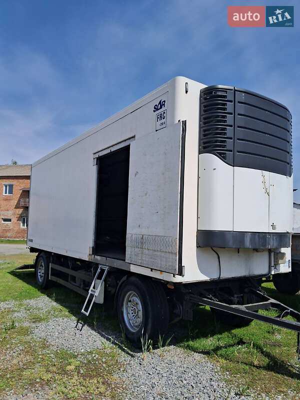 Изотермическая будка Schwarzmuller PA 2008 в Тульчине