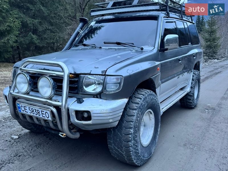 Внедорожник / Кроссовер Mitsubishi Pajero 1999 в Верховине