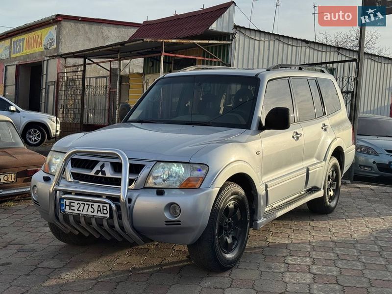 Внедорожник / Кроссовер Mitsubishi Pajero 2004 в Николаеве