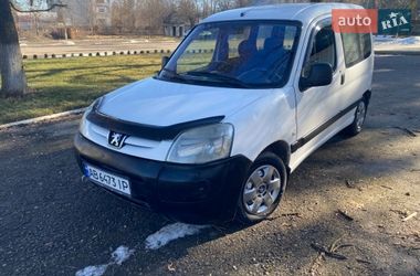 Мінівен Peugeot Partner 2002 в Немирові