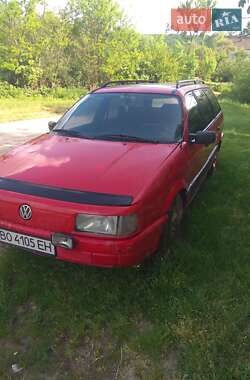 Универсал Volkswagen Passat 1989 в Борщеве