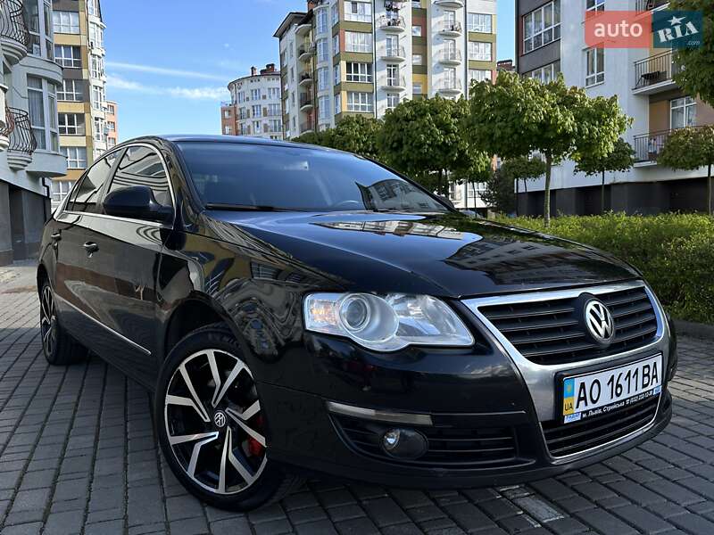 Седан Volkswagen Passat 2009 в Ивано-Франковске