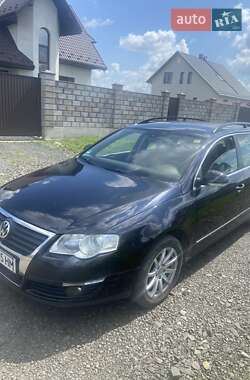 Универсал Volkswagen Passat 2009 в Торчине