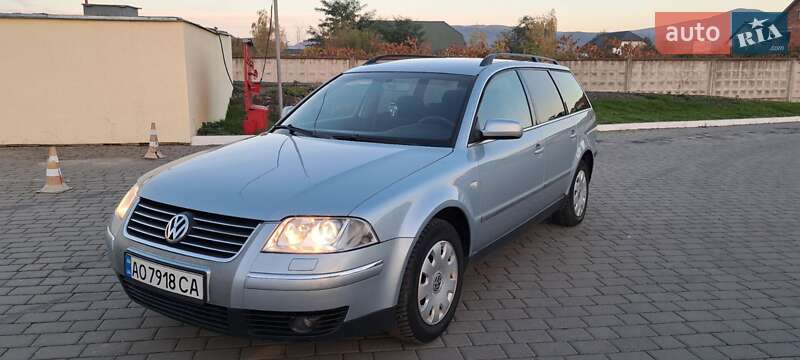 Універсал Volkswagen Passat 2003 в Іршаві