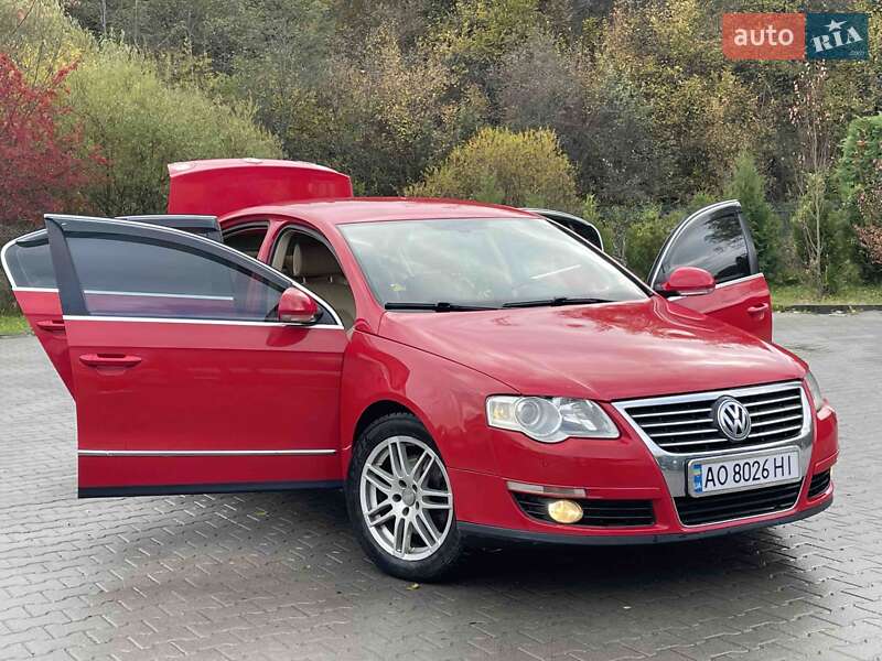 Седан Volkswagen Passat 2005 в Турці Седан Volkswagen Passat 2005 в Турці