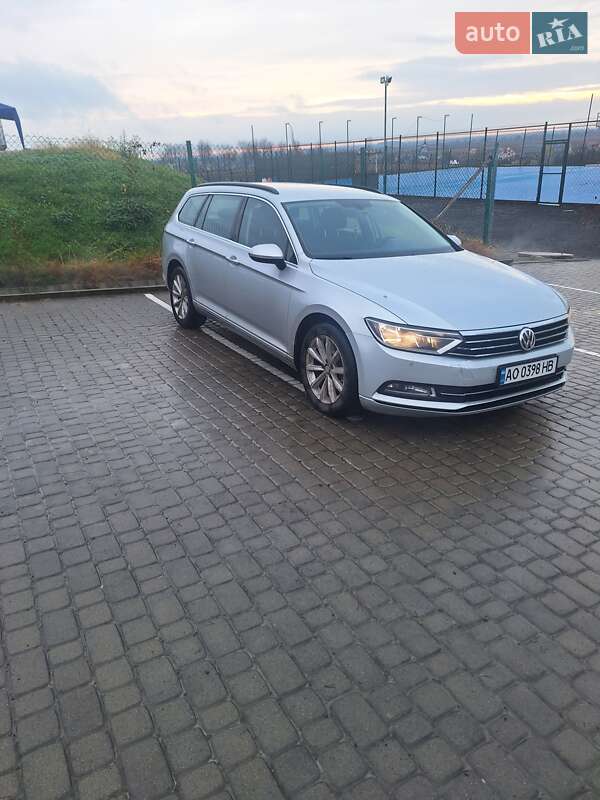 Универсал Volkswagen Passat 2016 в Ужгороде Универсал Volkswagen Passat 2016 в Ужгороде