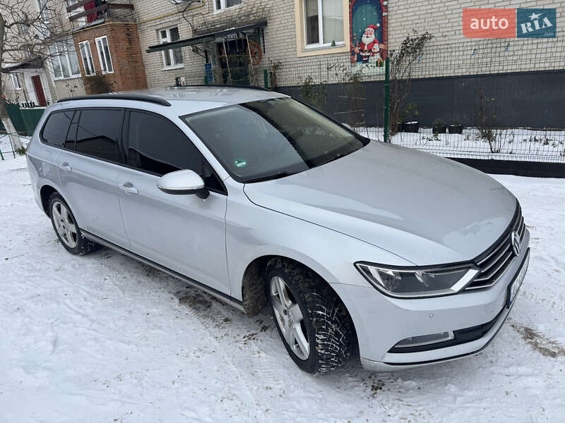 Универсал Volkswagen Passat 2016 в Луцке