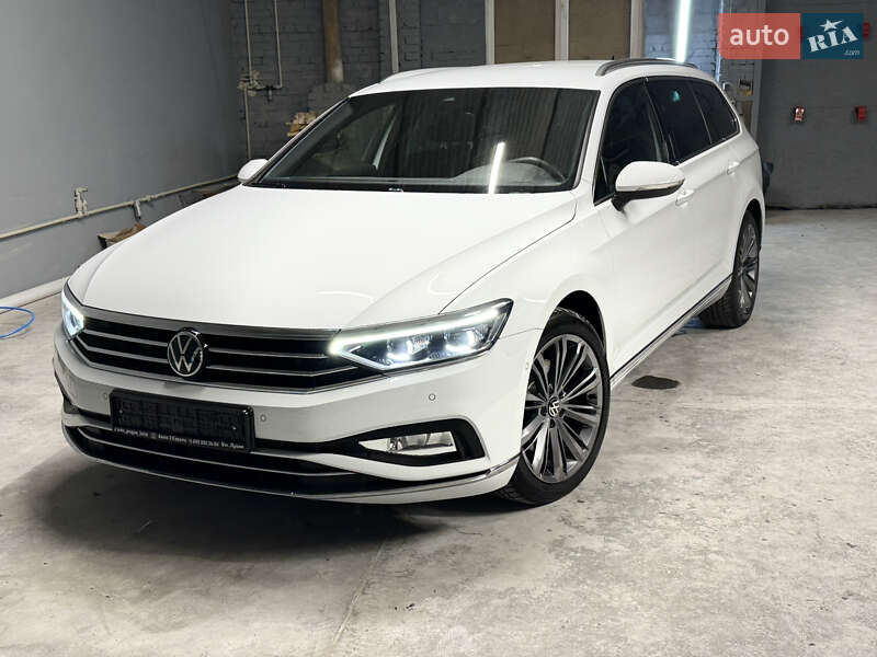 Універсал Volkswagen Passat 2022 в Луцьку