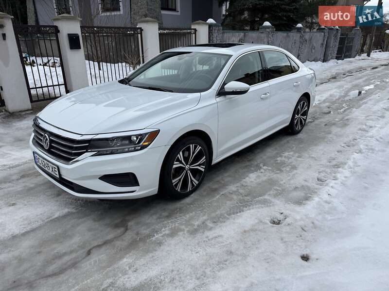 Седан Volkswagen Passat 2020 в Львове Седан Volkswagen Passat 2020 в Львове
