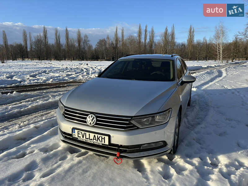 Універсал Volkswagen Passat 2015 в Ніжині