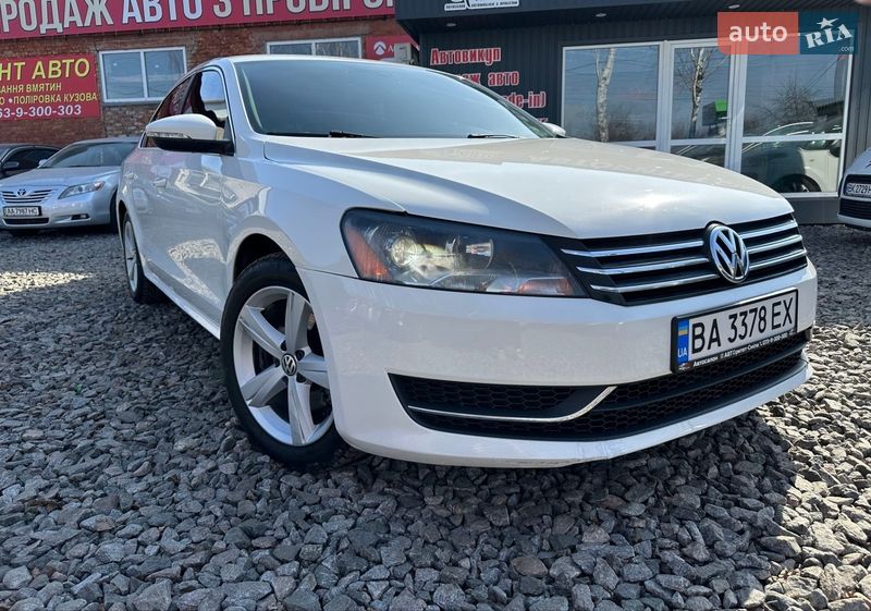 Седан Volkswagen Passat 2012 в Смеле