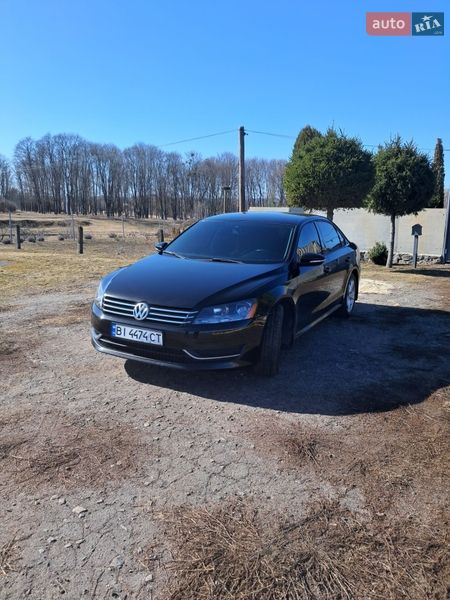 Седан Volkswagen Passat 2011 в Зенькове Седан Volkswagen Passat 2011 в Зенькове