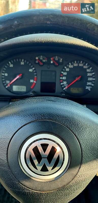 Универсал Volkswagen Passat 1999 в Черновцах