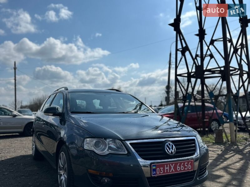 Универсал Volkswagen Passat 2010 в Луцке