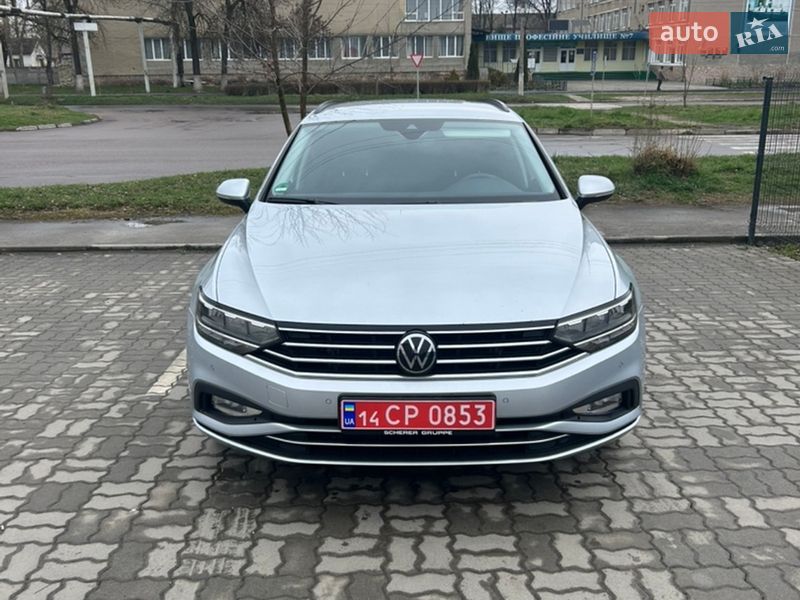 Універсал Volkswagen Passat 2022 в Калуші Універсал Volkswagen Passat 2022 в Калуші