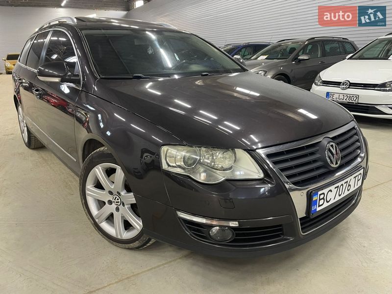 Универсал Volkswagen Passat 2009 в Стрые
