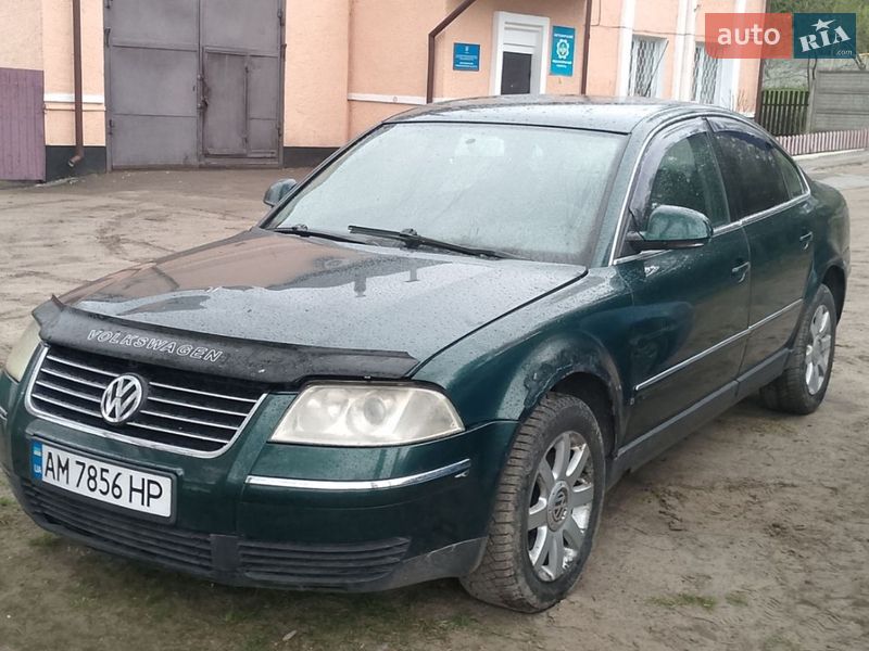 Седан Volkswagen Passat 2002 в Житомире