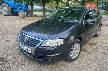 Универсал Volkswagen Passat 2006 в Новой Ушице