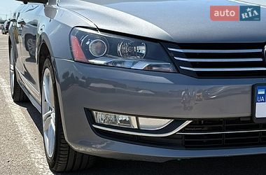 Седан Volkswagen Passat 2014 в Одесі