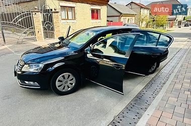 Седан Volkswagen Passat 2014 в Солотвине
