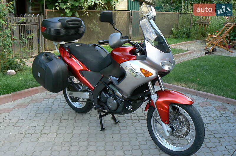 Мотоцикл Туризм Aprilia Pegaso 650 2001 в Гнивани Мотоцикл Туризм Aprilia Pegaso 650 2001 в Гнивани