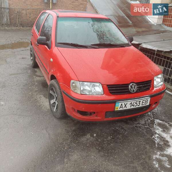 Хэтчбек Volkswagen Polo 2000 в Харькове