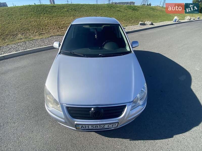 Хэтчбек Volkswagen Polo 2008 в Днепре Хэтчбек Volkswagen Polo 2008 в Днепре