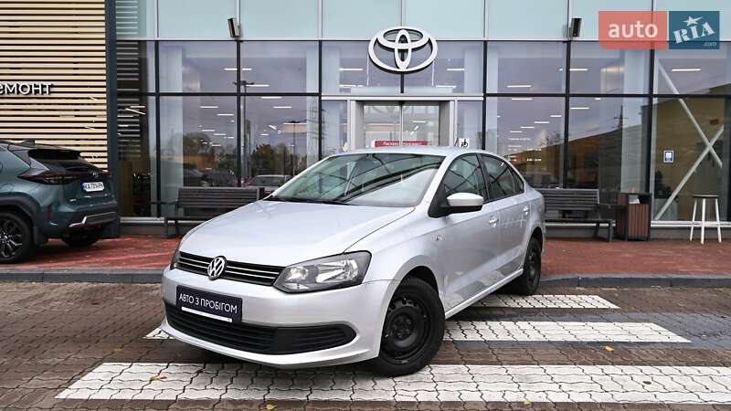 Седан Volkswagen Polo 2013 в Киеве Седан Volkswagen Polo 2013 в Киеве
