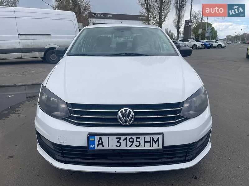 Седан Volkswagen Polo 2016 в Києві