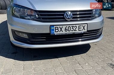 Седан Volkswagen Polo 2018 в Хмельницком