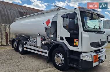 Бензовоз Renault Premium 2013 в Чернівцях