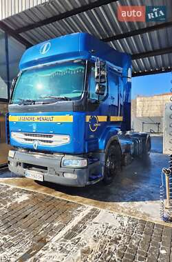 Тягач Renault Premium 2005 в Трускавце