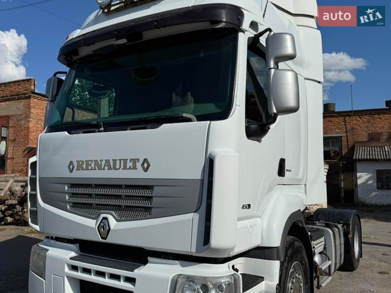 Тягач Renault Premium 2007 в Житомире Тягач Renault Premium 2007 в Житомире